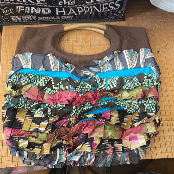 Colorful Ruffled Women's Bag - Picture 2 of 5